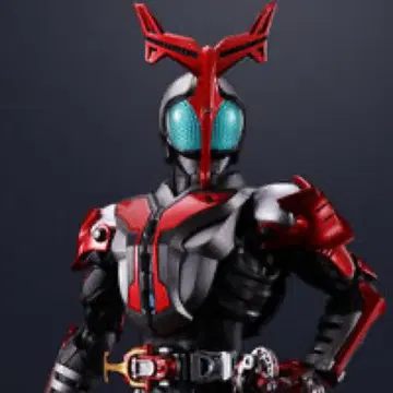 S.H.Figuarts 진골조제법 가면라이더 카부토 하이퍼폼 10주년