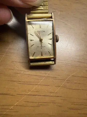 SEIKO 스포츠 레이디 17석 수동 와인딩 여성용 손목시계