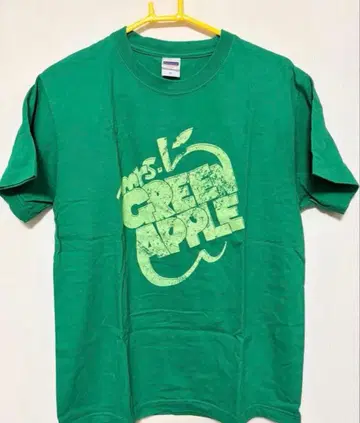 Mrs. GREEN APPLE 티셔츠 그린 M 사이즈