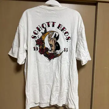 Schott N.Y.C. 반팔 티셔츠 화이트