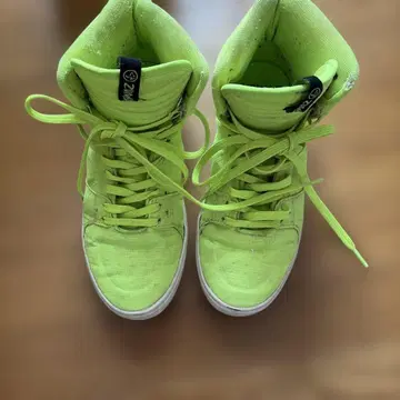 Zumba 하이컷 스니커즈 네온 그린
