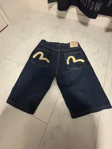 EVISU 에비수 숏팬츠