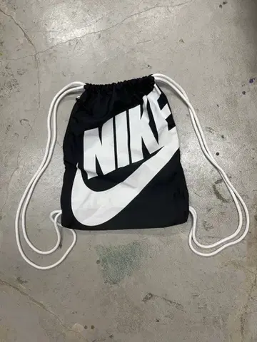 00s NIKE 나이키 냅색 블랙 y2k 스우시 백팩