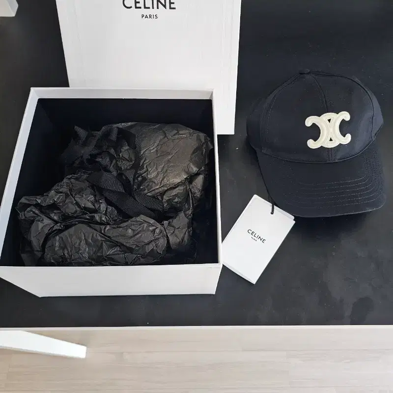 셀린느( celine) 모자 트리오페 볼캡 블랙 M