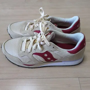 Saucony DXN 트레이너 베이지 x 레드 27cm US9