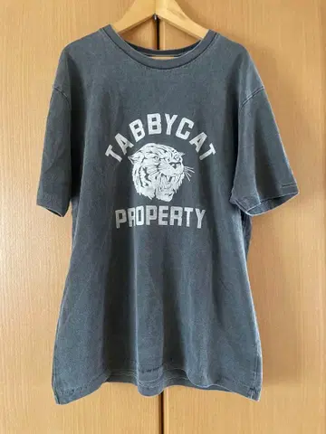 믹스타 TABBYCAT PROPERTY 프린트T셔츠 그레이