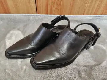 Souliers MARTINEZ 가죽 뮬 샌들 블랙 36 천연 가죽