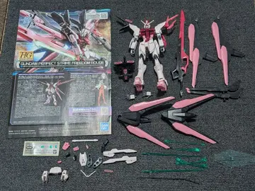 HG 건담 퍼펙트 스트라이크 프리덤 루즈 통짜 조립
