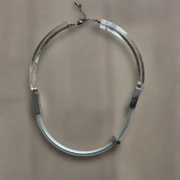 AMERI 목걸이