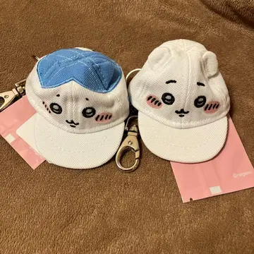 치이카와 뉴에라 본모습 똑 닮은 키링 2개 세트 스티커 포함