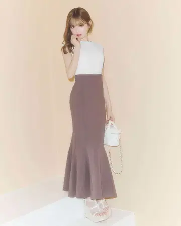 미셸 마카롱 성인 슬림 레그 스커트