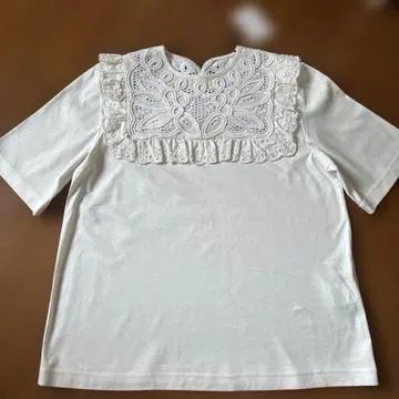 MUVEIL 레이스 콤비 T셔츠