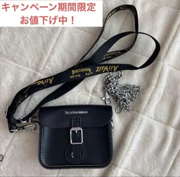 Dr.Martens 5인치 새첼 백 블랙