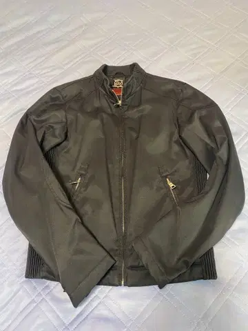 ZARA MENS 블랙 블루종 자켓