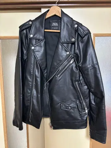 ZARA 더블 라이더 자켓 블랙