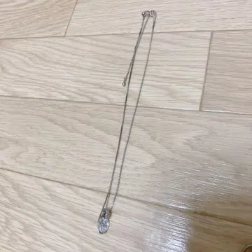 싱글 볼 목걸이 실버 컬러