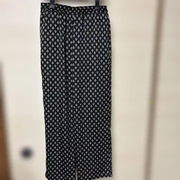 오리엔탈풍 올 패턴 이지 팬츠