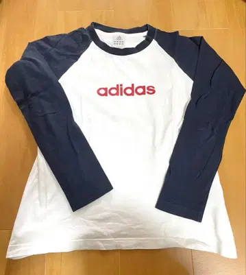 아디다스 긴팔 래글런 티셔츠 화이트 네이비