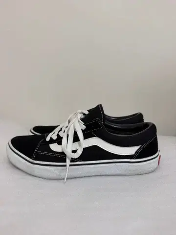 VANS 올드스쿨 블랙 화이트 26cm
