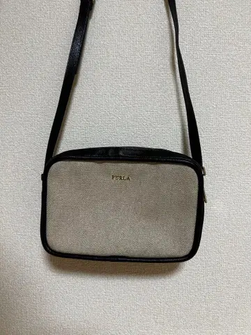FURLA 숄더백 바이컬러
