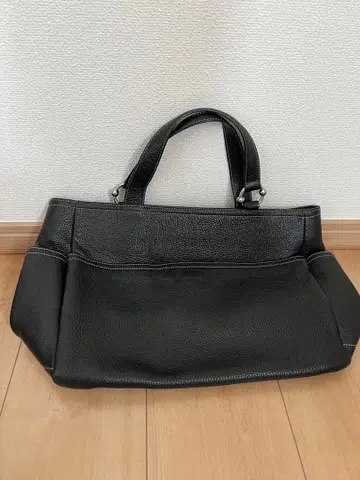 훌라 가죽 토트백 블랙