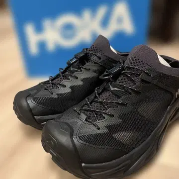 호카 호파라 블랙 스니커즈