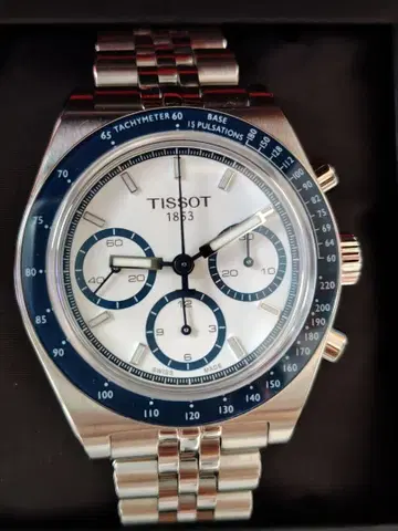 Tissot PR516 크로노그래프 화이트 다이얼