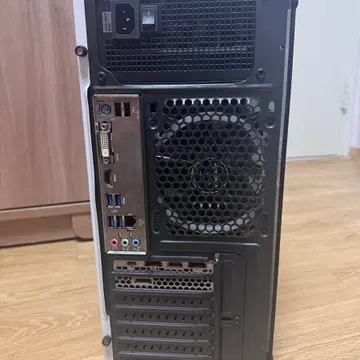 i9-9900kf/rtx 2080 super 데스크탑 1대 팝니다 | 브랜드 중고거래