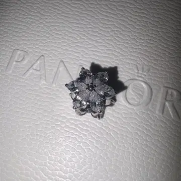 [새상품급] PANDORA 플라워 크리스탈 참 S925 실버
