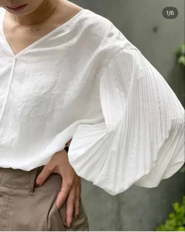 Noble 노블 소매 양귀비 플리츠 벌룬 블라우스 일본제