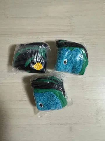 kondo daisuke 모코모코 파우치 펭귄 코끼리 x 2
