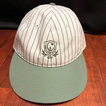 Carhartt WIP 스트라이프 캡