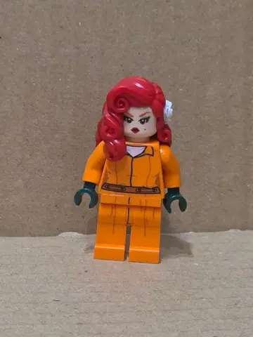 정품 LEGO 레고 미니 피규어 DC 70912 포이즌 아이비