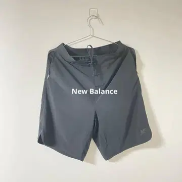 새상품급 New Balance 뉴발란스 숏팬츠 블랙 러닝