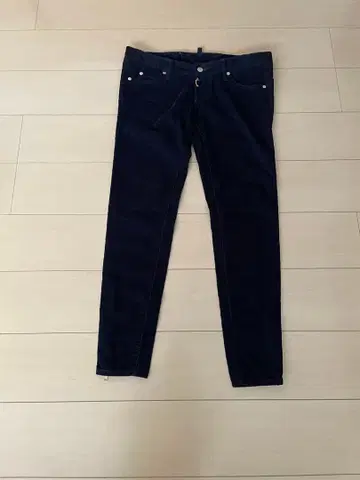 새상품급 DSQUARED2 (디스퀘어드) 코듀로이 데님