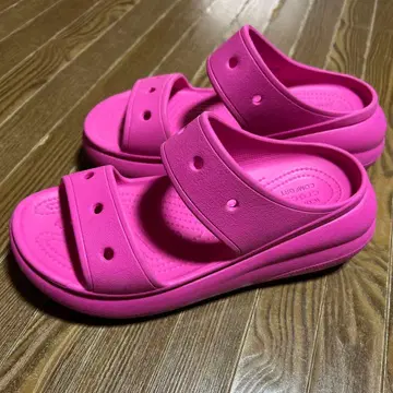 Crocs 통굽 샌들 핑크