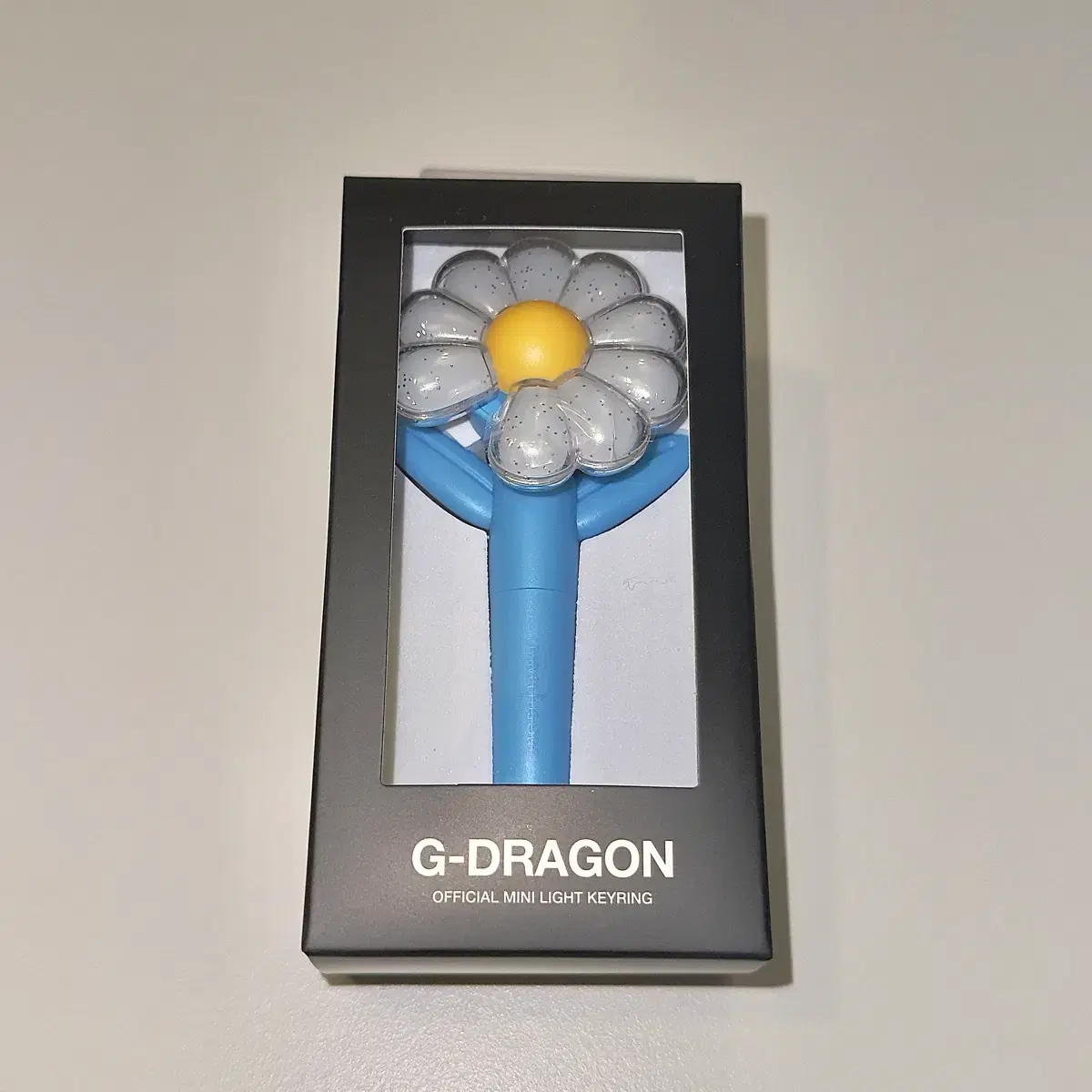 Shop 지드래곤라이트링 on Bunjang Global Site - No more Korean account!