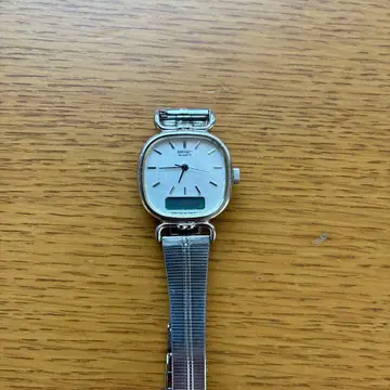 SEIKO QUARTZ 아나로그 디지털 손목시계 실버