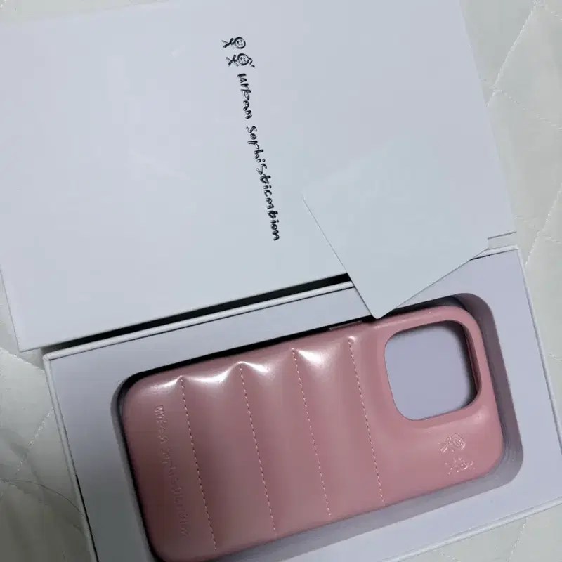 어반소피스티파이케이션 발레리나핑크 아이폰16프로