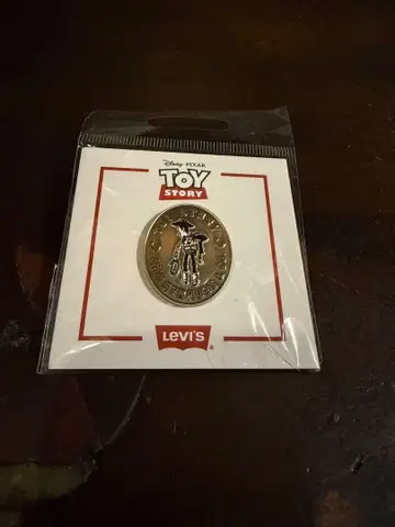토이스토리 리바이스 핀 배지 Levi's 우디 서들맨