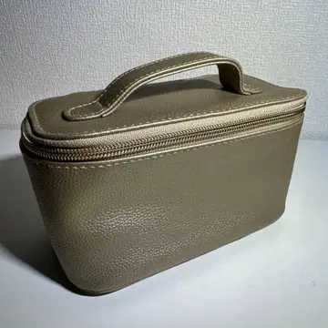 불가리 에미레이트 항공 퍼스트 클래스 어메니티