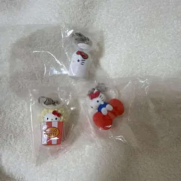 산리오 헬로키티 메지루시 액세서리 아메리칸 디자인 키티