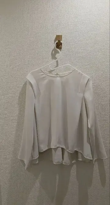 노블 텐트 블라우스