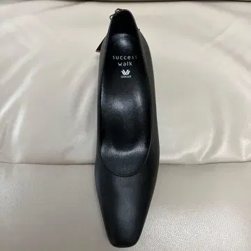 Wacoal success walk 펌프스 블랙 24cm B