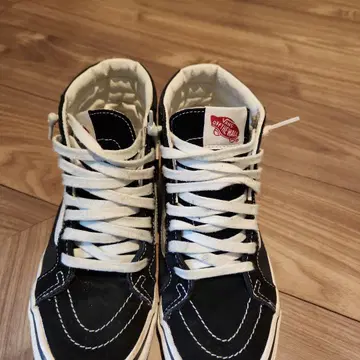 VANS Sk8-Hi Style 38 블랙 화이트