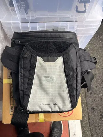 다이와 에메랄다스 낚시용 가방 힙색