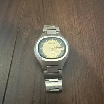 세이코 파이브 액터스 7019-5010 SEIKO 5 actus