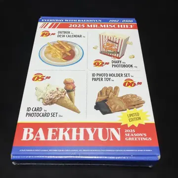 BAEKHYUN 2025 SEASON'S GREETINGS