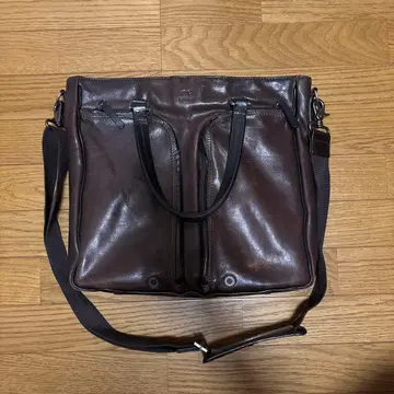 C.P. COMPANY 가죽 비즈니스 백 브라운