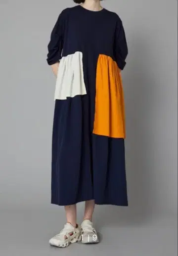 HeRIN.CYE Tuck sleeve docking 원피스
